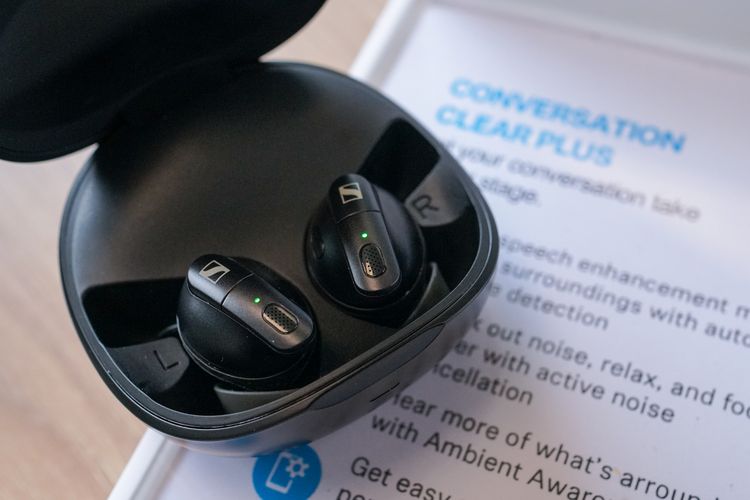 Sennheiser Luncurkan Earphone TWS Conversation Clear Plus dengan Fokus pada Kualitas Percakapan