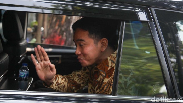 Reaksi Netizen Terhadap Dukungan Gibran Rakabuming Raka dari Partai Golkar sebagai Cawapres Prabowo Subianto di Pilpres 2024