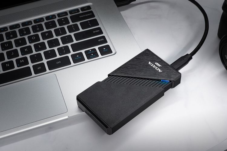 Kecepatan Super USB 4 Mendorong Kemunculan SSD Eksternal Terbaru