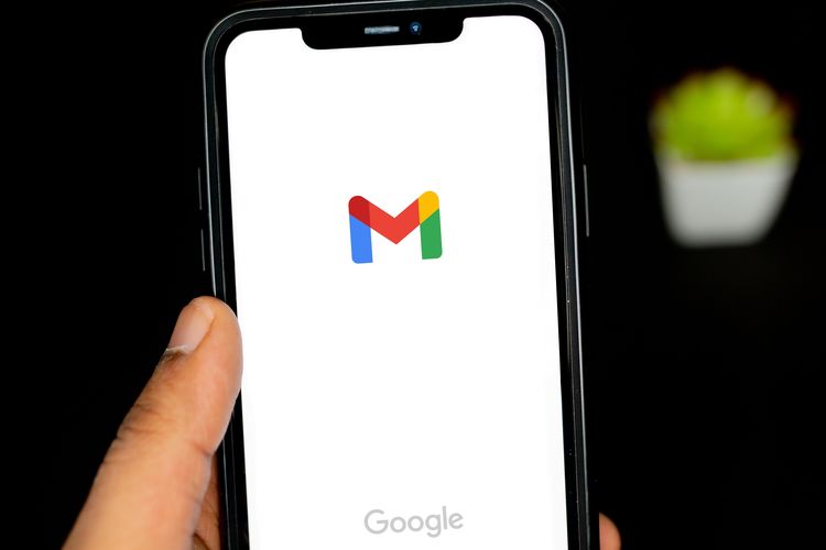 Panduan Melampirkan File di Gmail dengan Mudah