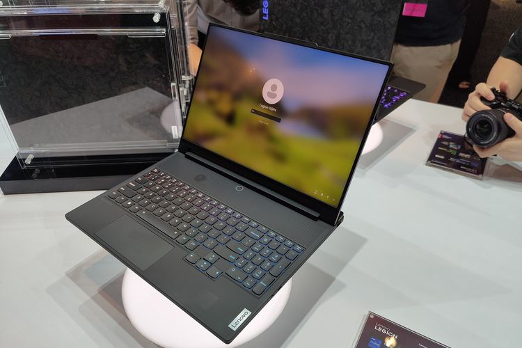 Lenovo Legion 9i: Laptop Gaming dengan Sistem Pendingin Cair Internal